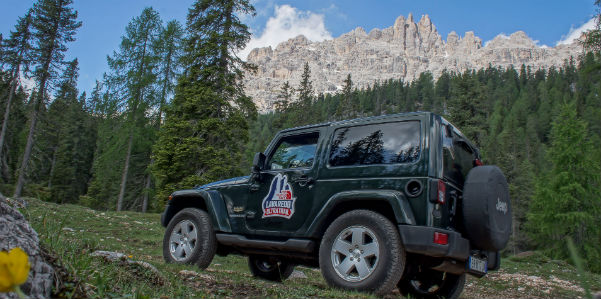 jeep-e-main-sponsor-della-settima-edizione-del-the-north-face-lavaredo-ultra-trail-130627-j-ultrarail-01