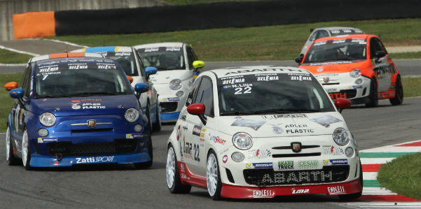 trofeo-nazionale-aci-csai-abarth-selenia-italia-e-abarth-storiche-a-varano-de-melegari-140904_lilja_9