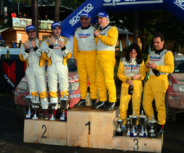 con-suzuki-sul-podio-del-cross-country-brilla-la-stella-di-andrea-dalmazzini-dalmazzini-sul-podio